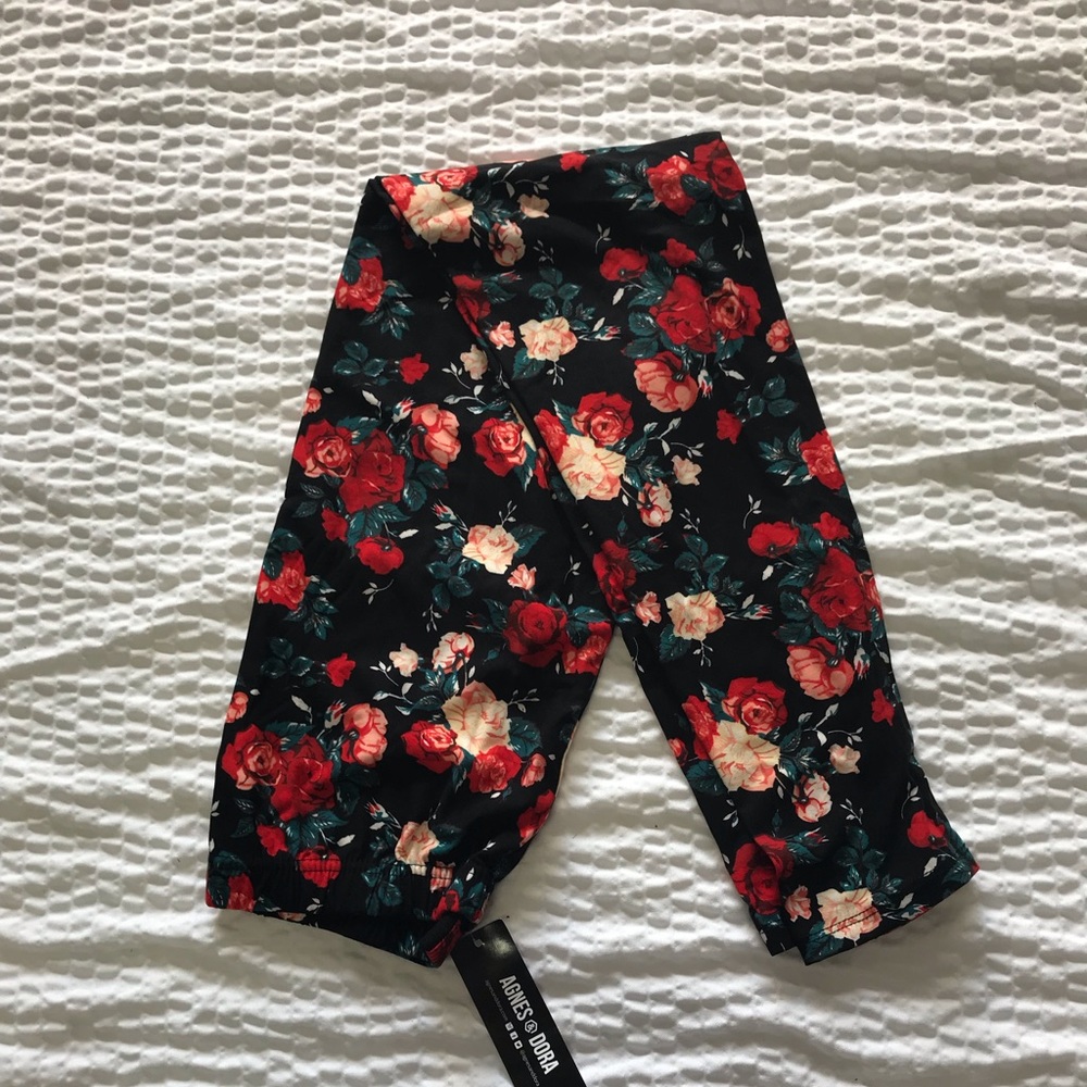 Agnes and Dora Leggings